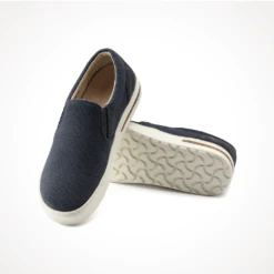 Birkenstock Oswego Canvas — Women's -Outdoor Sports Shop Footwear Birkenstock Womens Oswego Canvas Midnight Iso 2