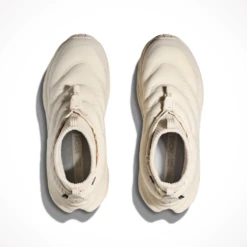 Hoka Kaha 2 Frost Moc GTX — Women's -Outdoor Sports Shop Hoka Kaha 2 Frost Moc GTX Oat Milk Sesame Womens 2024 Top